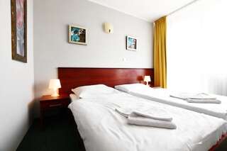 Курортные отели ALKA Sun Resort Устроне-Морске Двухместный номер с 1 кроватью или 2 отдельными кроватями-1